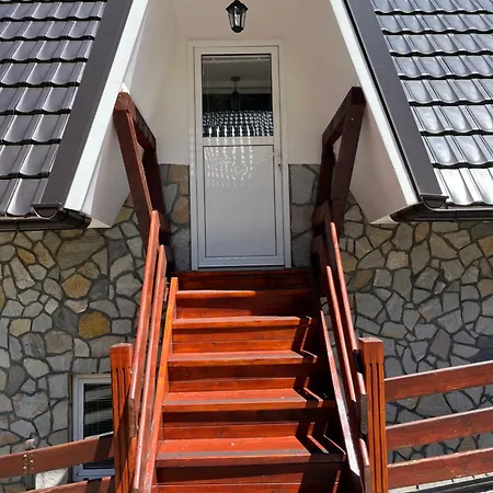 Tvoja Kucica Za Beg 2