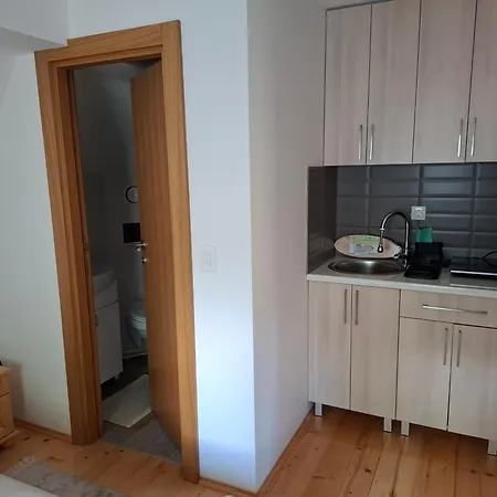 Tvoja Kucica Za Beg 2