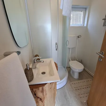 Tvoja Kucica Za Beg 2 Lägenhet Plesin