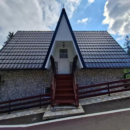 Lägenhet Tvoja Kucica Za Beg 2 *