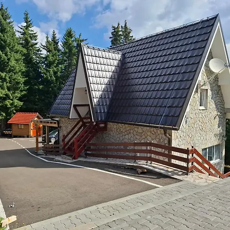 Tvoja Kucica Za Beg 2 Plesin